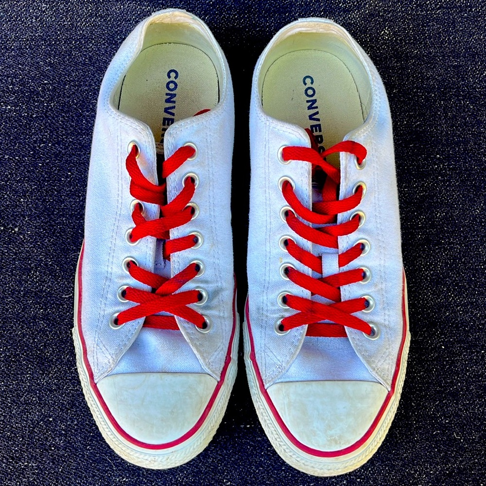 Converse - Classic Chuck Taylors - Men’s 8.5 / Women’s 10.5 / EU 42